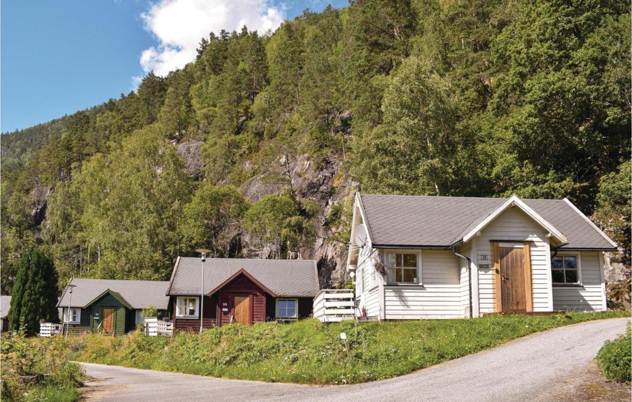 3 Bedroom Lovely Home In Vallavik Vangsbygd Eksteriør billede